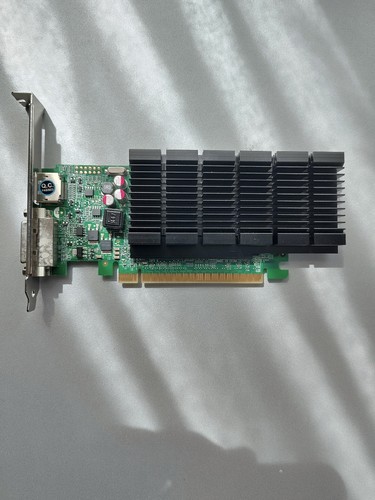Fujitsu geforce 605 ddr3 - fujitsu,