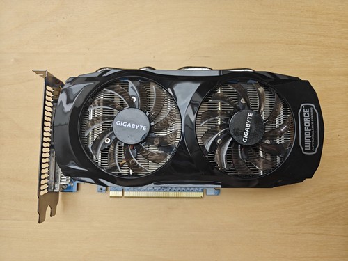 Gigabyte geforce gtx - gtx, 560